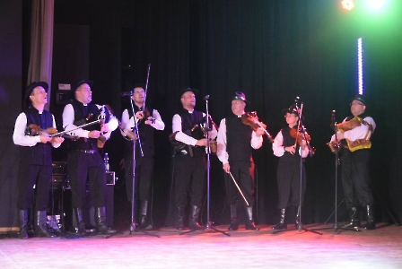 Nastrojeni na tradycje fotogaleria 1-61