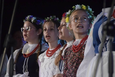 Nastrojeni na tradycje fotogaleria 1-64