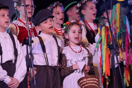 Nastrojeni na tradycje fotogaleria 2-29