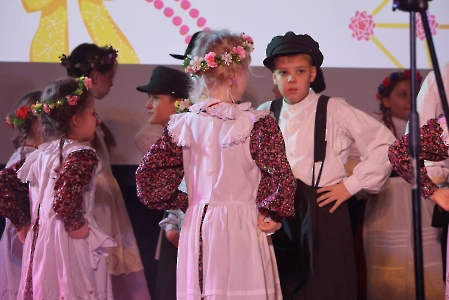 Nastrojeni na tradycje fotogaleria 2-32