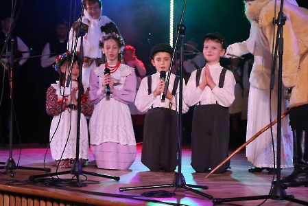 Nastrojeni na tradycje fotogaleria 2-49