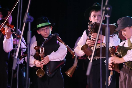 Nastrojeni na tradycje fotogaleria 2-57
