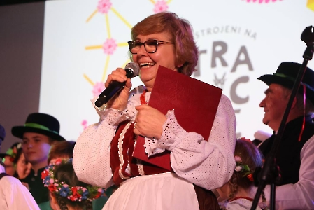 Nastrojeni na tradycje fotogaleria 2-68