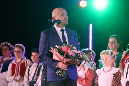 Nastrojeni na tradycje fotogaleria 2-69