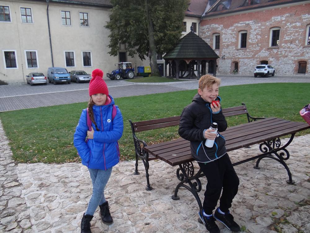 Bukówieckie Zespoły na XXXII Ogólnopolskim Konkursie Tradycyjnego Tańca Ludowego-6