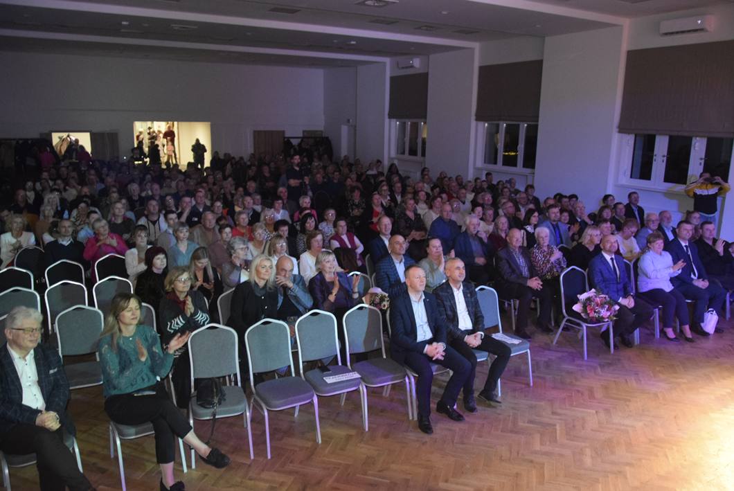 Nastrojeni na tradycje fotogaleria 1-79