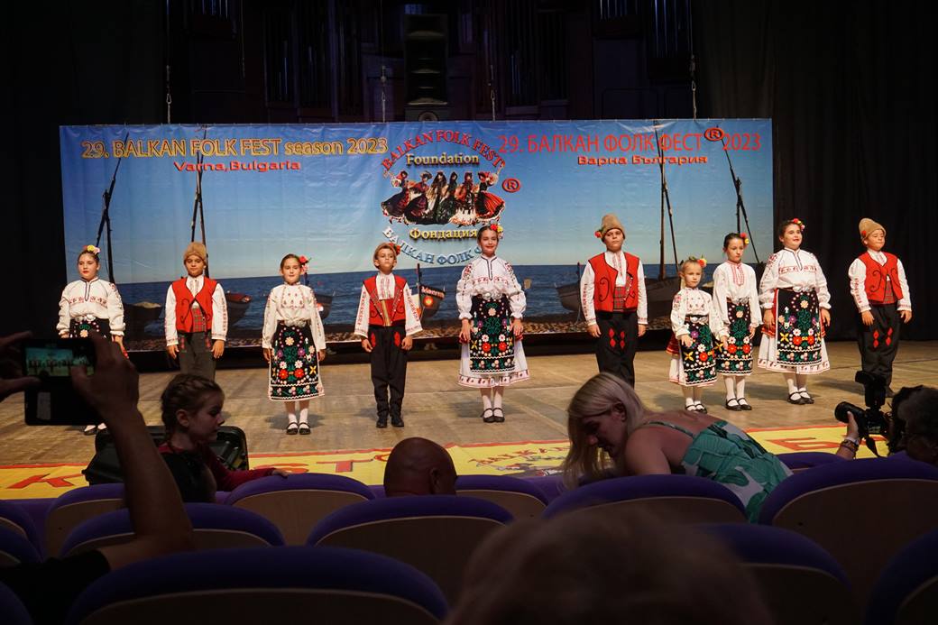 BALKAN FOLK FEST-15