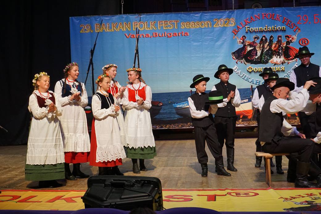 BALKAN FOLK FEST-25