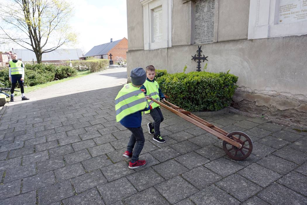 Wielkanoc 2022-24